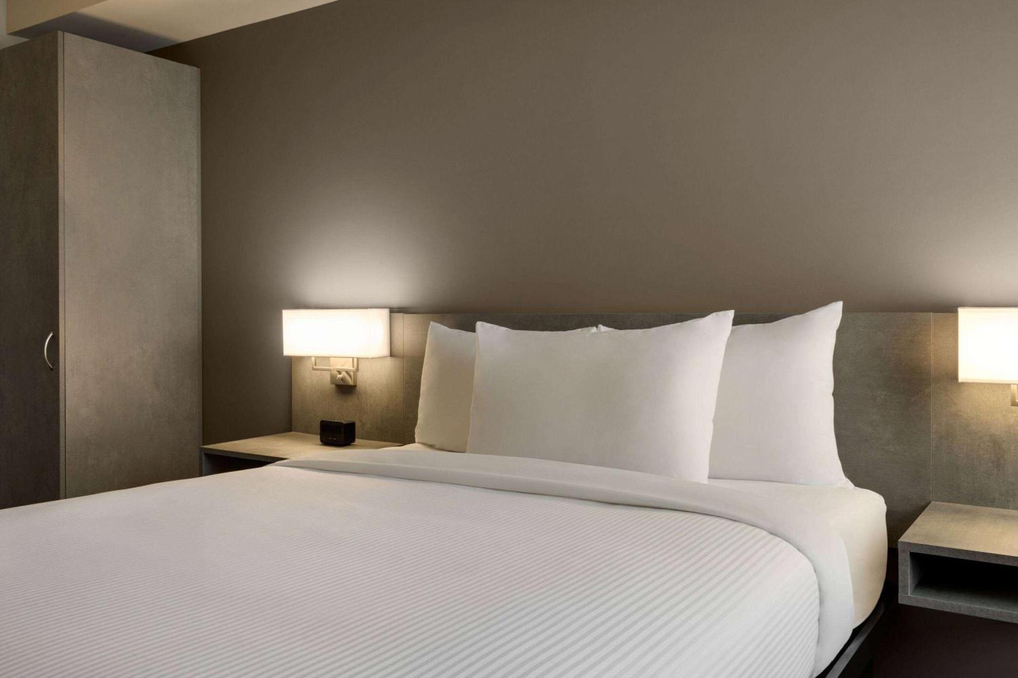 Microtel Inn & Suites By Wyndham Boisbriand Sainte-Thérèse-de-Blainville Esterno foto