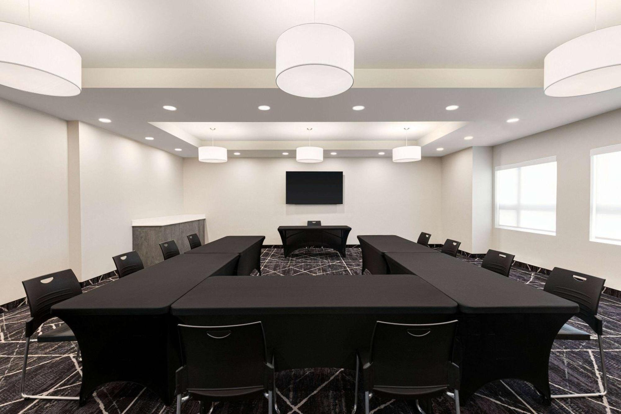 Microtel Inn & Suites By Wyndham Boisbriand Sainte-Thérèse-de-Blainville Esterno foto